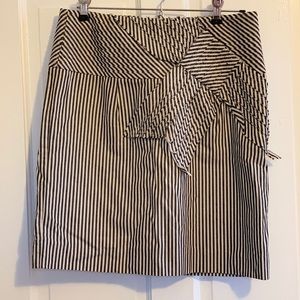 Anthropologie gray/white striped cotton skirt